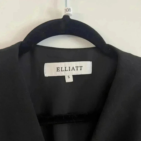 308 Elliatt Iris Blazer Dress in Black Size Small - Picture 3 of 6